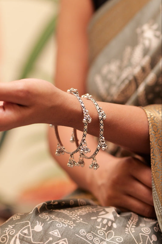 Anokhi Intricate Ghungroo Bangle