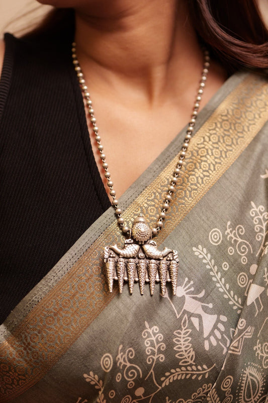 Aadhya Floral Fish Necklace