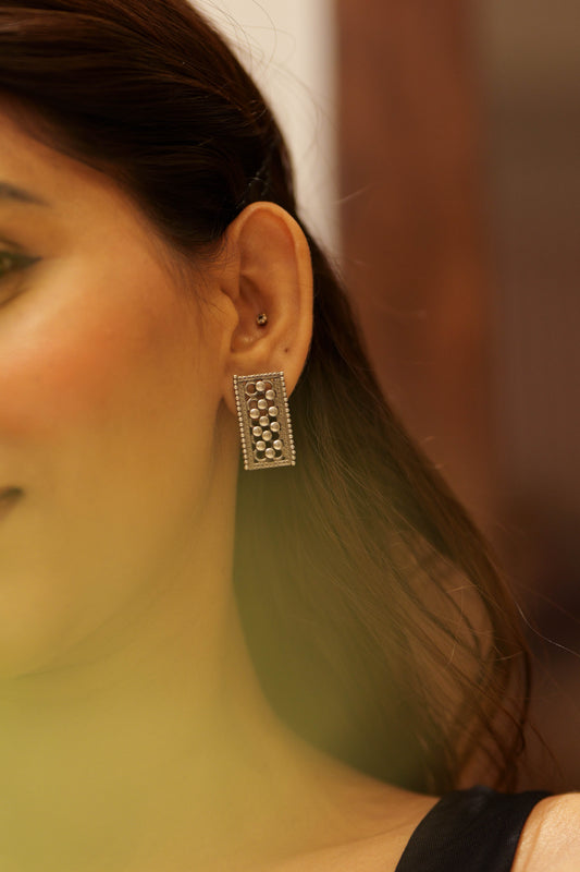 Tattva Classic Daana Jali Studs