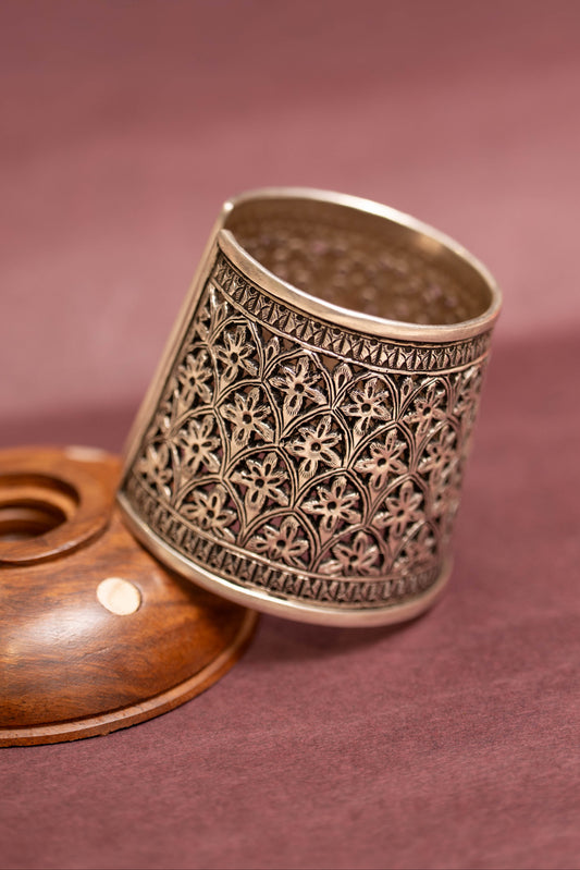 Anokhi Chitai Floral Statement Handcuff