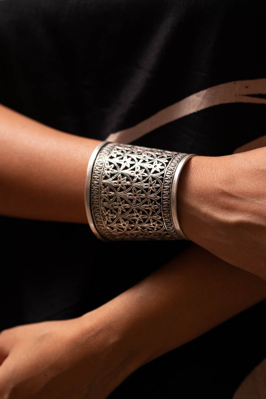 Anokhi Chitai Floral Statement Handcuff