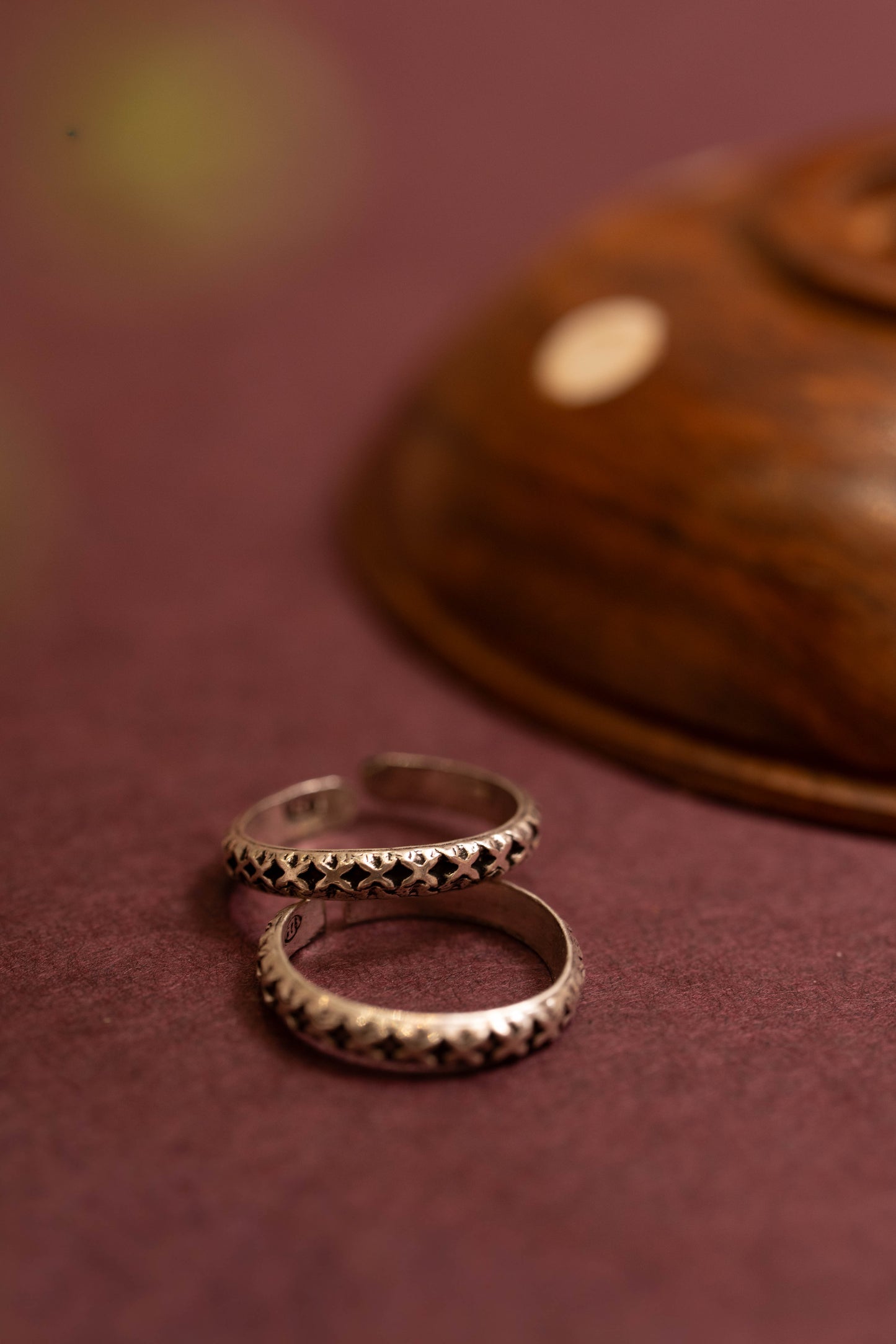 Anokhi Textured Weave Toe Ring