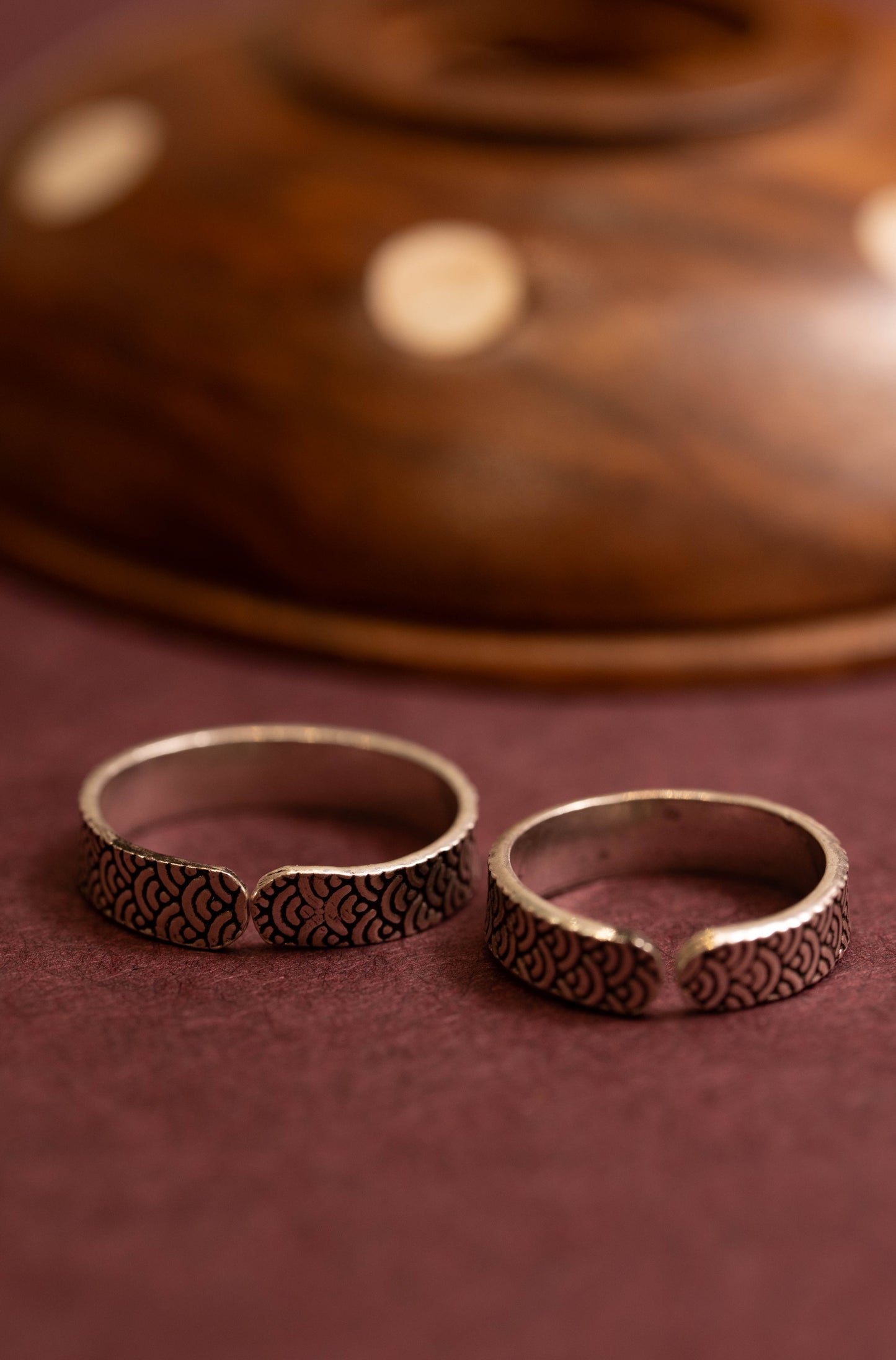 Anokhi Textured Band Toe Ring